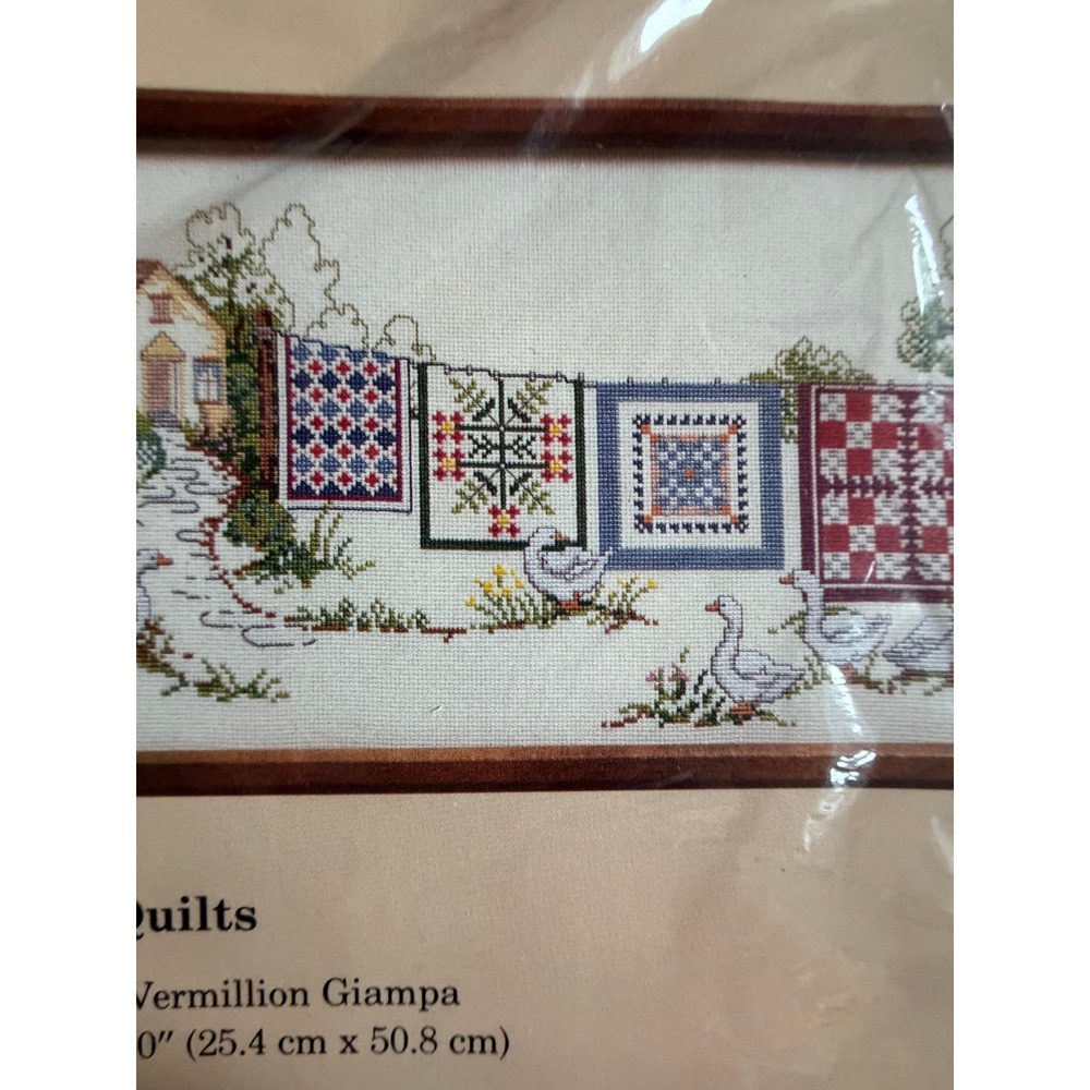 VTG Cottage Quilts Cross Stitch Kit Amish Country The Creative Circle - Picture 3 of 10